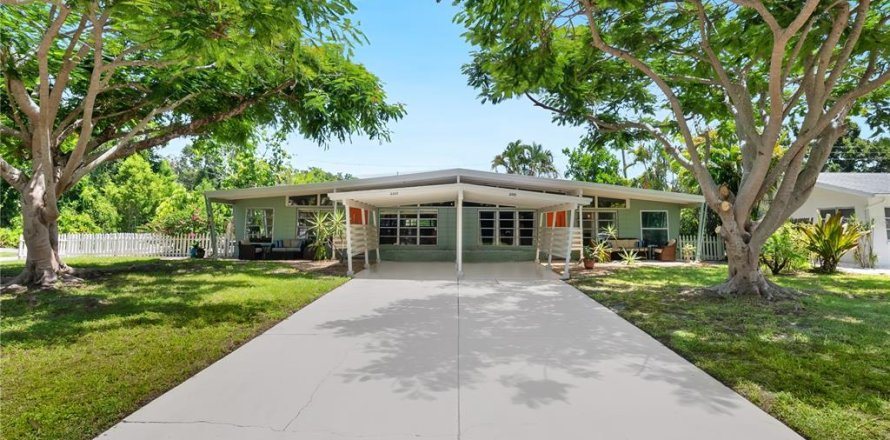 Appartement à Sarasota, Floride 2 chambres, 113.71 m2 № 1840645