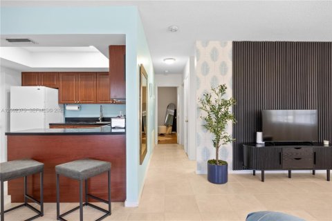 Immobilier commercial à vendre à Pompano Beach, Floride: 211.82 m2 № 2066282 - photo 18