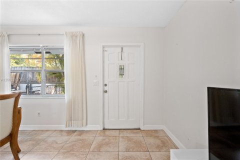 Immobilier commercial à vendre à Pompano Beach, Floride: 211.82 m2 № 2066282 - photo 29