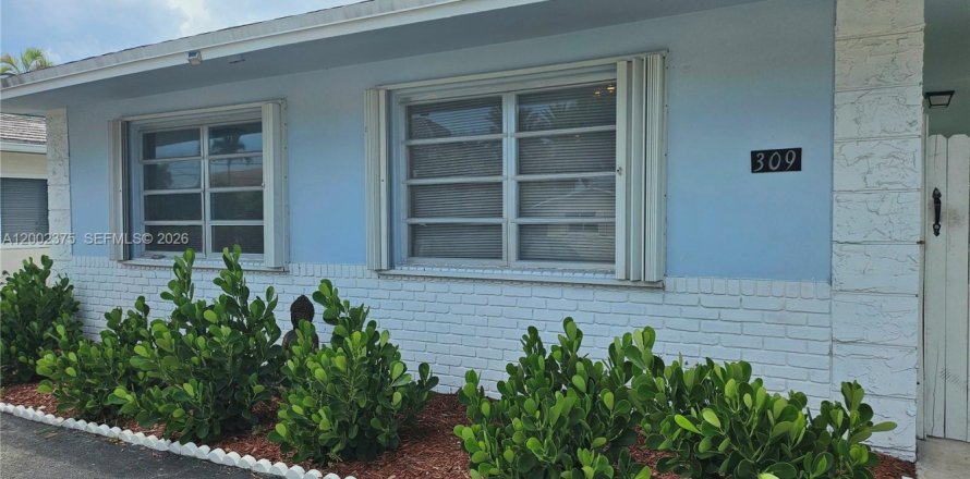 Immobilier commercial à Pompano Beach, Floride 211.82 m2 № 2066282