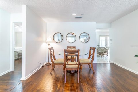 Villa ou maison à vendre à Ocala, Floride: 2 chambres, 129.51 m2 № 1918237 - photo 10