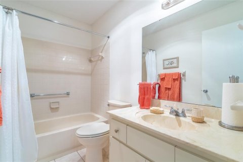 Villa ou maison à vendre à Ocala, Floride: 2 chambres, 129.51 m2 № 1918237 - photo 20