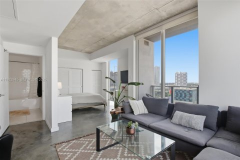 Copropriété à louer à Miami, Floride: 1 chambre, 56.39 m2 № 1976748 - photo 2