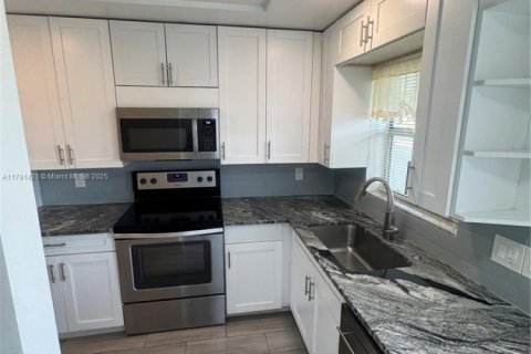 Condominio en venta en Boca Raton, Florida, 2 dormitorios, 72.19 m2 № 1656259 - foto 18