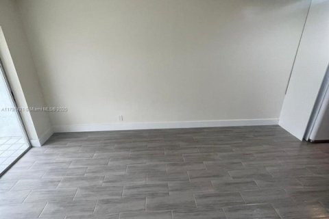 Condominio en venta en Boca Raton, Florida, 2 dormitorios, 72.19 m2 № 1656259 - foto 3