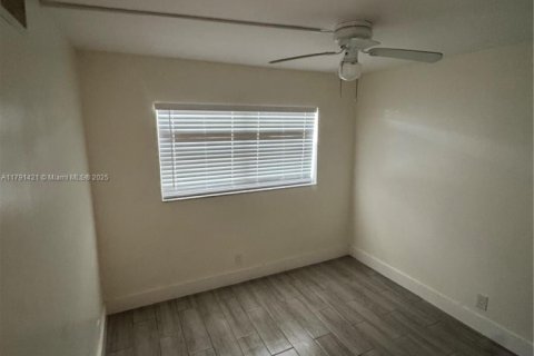 Condominio en venta en Boca Raton, Florida, 2 dormitorios, 72.19 m2 № 1656259 - foto 19
