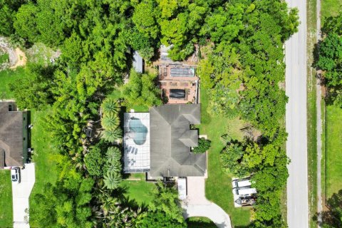 Villa ou maison à vendre à Loxahatchee Groves, Floride: 4 chambres, 228.91 m2 № 2186728 - photo 2