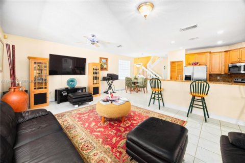 Villa ou maison à vendre à Miramar, Floride: 4 chambres, 242.29 m2 № 1988959 - photo 11