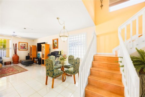 Villa ou maison à vendre à Miramar, Floride: 4 chambres, 242.29 m2 № 1988959 - photo 13