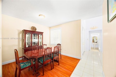 Villa ou maison à vendre à Miramar, Floride: 4 chambres, 242.29 m2 № 1988959 - photo 14