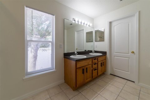 House in Davenport, Florida 3 bedrooms, 147.62 sq.m. № 2131816 - photo 3