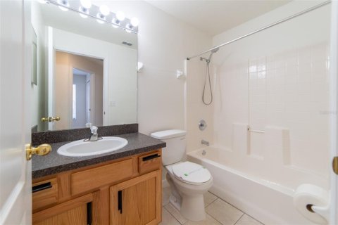 House in Davenport, Florida 3 bedrooms, 147.62 sq.m. № 2131816 - photo 8