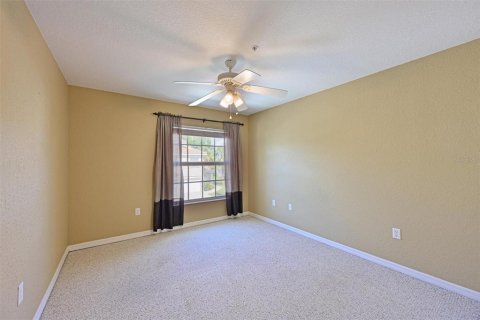 Condo in Bradenton, Florida, 2 bedrooms  № 1759532 - photo 11