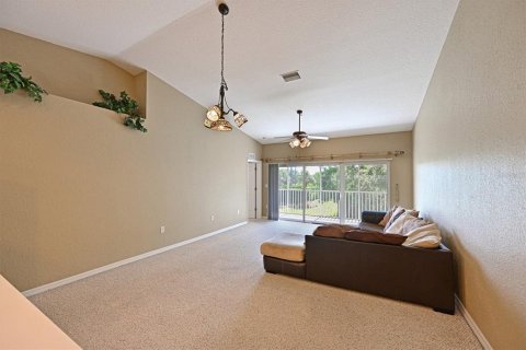 Condo in Bradenton, Florida, 2 bedrooms  № 1759532 - photo 3