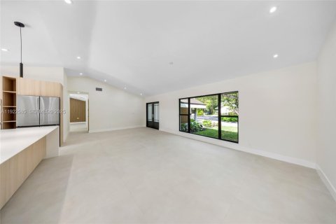 Villa ou maison à vendre à Palmetto Bay, Floride: 4 chambres, 229.1 m2 № 1976690 - photo 20