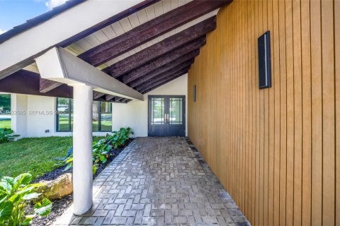 Villa ou maison à vendre à Palmetto Bay, Floride: 4 chambres, 229.1 m2 № 1976690 - photo 6