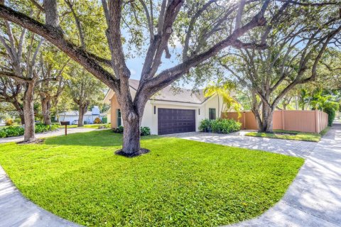 Villa ou maison à vendre à Palmetto Bay, Floride: 4 chambres, 229.1 m2 № 1976690 - photo 7