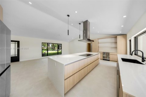 Villa ou maison à vendre à Palmetto Bay, Floride: 4 chambres, 229.1 m2 № 1976690 - photo 17