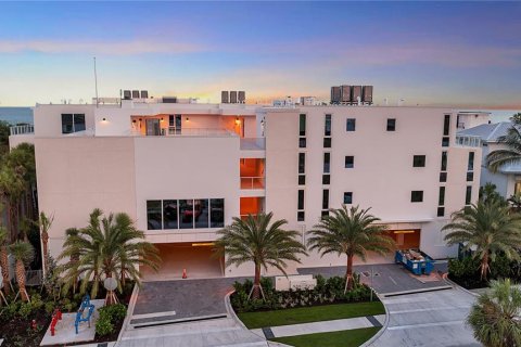 Copropriété à vendre à Sarasota, Floride: 3 chambres, 385.92 m2 № 2266542 - photo 29