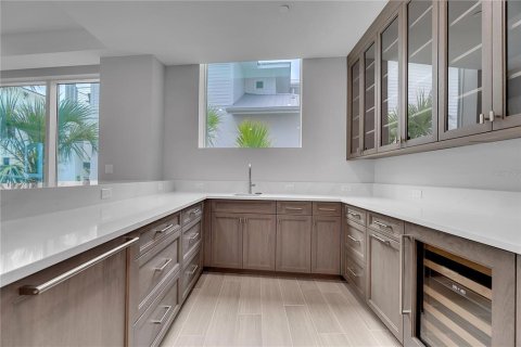 Copropriété à vendre à Sarasota, Floride: 3 chambres, 385.92 m2 № 2266542 - photo 9