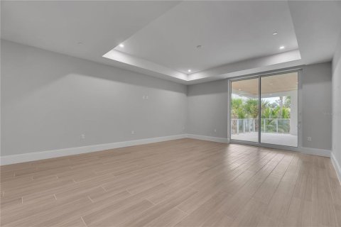 Copropriété à vendre à Sarasota, Floride: 3 chambres, 385.92 m2 № 2266542 - photo 15