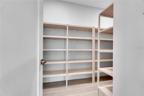Copropriété à vendre à Sarasota, Floride: 3 chambres, 385.92 m2 № 2266542 - photo 14