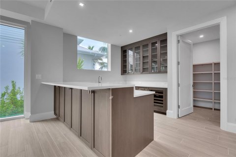 Copropriété à vendre à Sarasota, Floride: 3 chambres, 385.92 m2 № 2266542 - photo 8