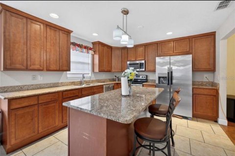 Casa en venta en Lakeland, Florida, 5 dormitorios, 314.94 m2 № 2097883 - foto 6