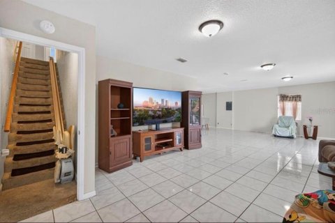 Casa en venta en Lakeland, Florida, 5 dormitorios, 314.94 m2 № 2097883 - foto 7
