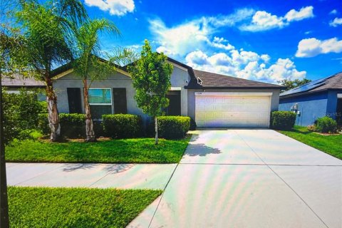 House in Riverview, Florida 4 bedrooms, 179.77 sq.m. № 2112536