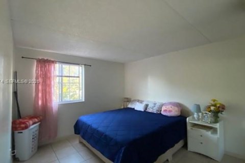 Купить кондоминиум в Хайалиа, Флорида 1 спальня, 69.58м2, № 2050932 - фото 10