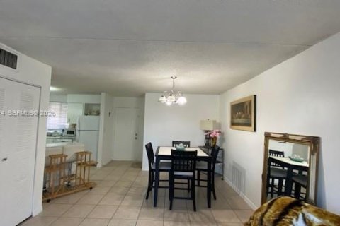 Купить кондоминиум в Хайалиа, Флорида 1 спальня, 69.58м2, № 2050932 - фото 3