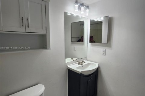 Купить кондоминиум в Хайалиа, Флорида 1 спальня, 69.58м2, № 2050932 - фото 12