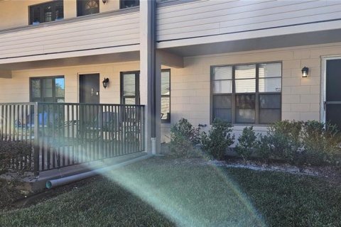 Condo in Ocala, Florida, 2 bedrooms № 2212758 - photo 3