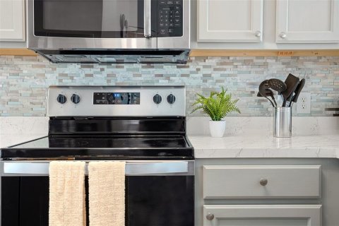 Adosado en venta en Kissimmee, Florida, 3 dormitorios, 120.31 m2 № 1904793 - foto 7