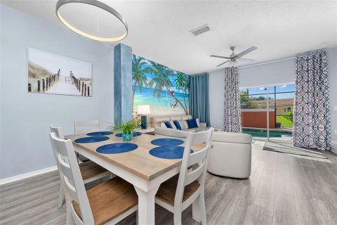 Adosado en venta en Kissimmee, Florida, 3 dormitorios, 120.31 m2 № 1904793 - foto 5