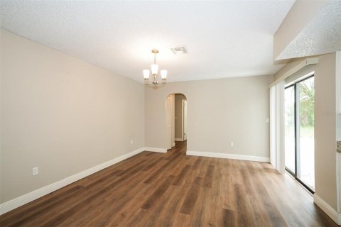 Купить виллу или дом в Спринг-Хилл, Флорида 10 комнат, 222.41м2, № 1840533 - фото 8