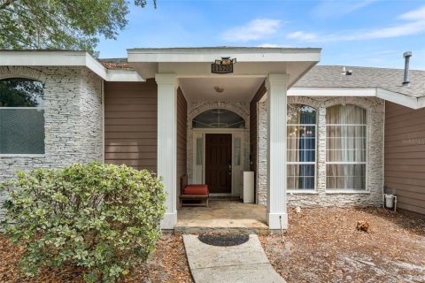 Casa en Gainesville, Florida 4 dormitorios, 238.39 m2 № 2133123