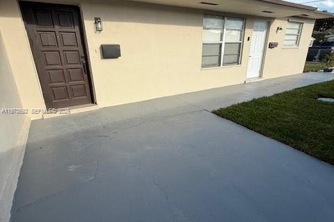 Снять в аренду виллу или дом в Суитуотер, Флорида 3 спальни, 142.7м2, № 2033514 - фото 18