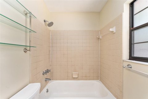 Villa ou maison à vendre à Gainesville, Floride: 3 chambres, 109.72 m2 № 2232272 - photo 13