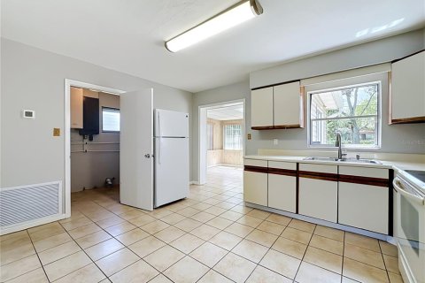 Casa en venta en Lakeland, Florida, 2 dormitorios, 111.67 m2 № 2384416 - foto 14