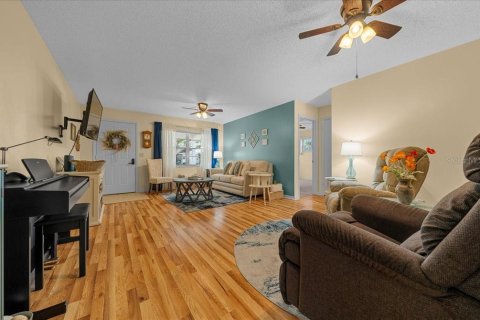 Casa en venta en Ocala, Florida, 2 dormitorios, 162.39 m2 № 1907438 - foto 11