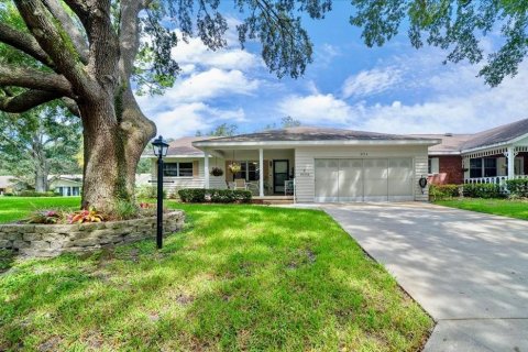 Casa en venta en Ocala, Florida, 2 dormitorios, 162.39 m2 № 1907438 - foto 1