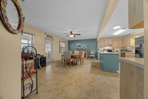 Casa en venta en Ocala, Florida, 2 dormitorios, 162.39 m2 № 1907438 - foto 13