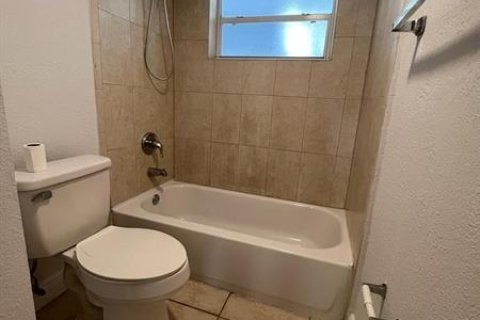 Купить кондоминиум в Майами, Флорида 1 спальня, 58.53м2, № 2154242 - фото 8