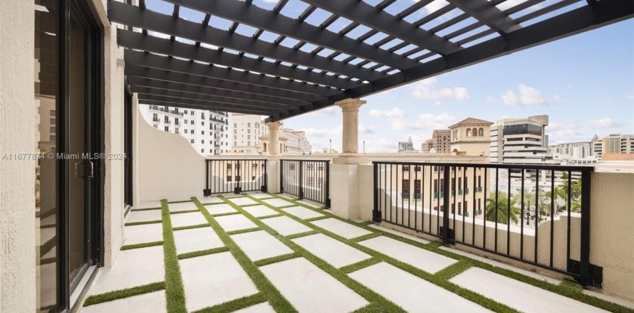 Condo in Coral Gables, Florida, 3 bedrooms  № 1409305