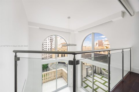 Condo in Coral Gables, Florida, 3 bedrooms  № 1409305 - photo 23