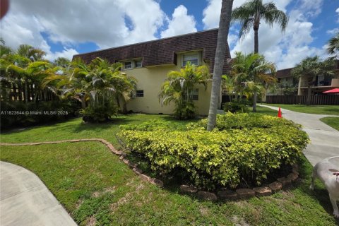 Снять в аренду кондоминиум в Майами, Флорида 1 спальня, 65.68м2, № 1800799 - фото 15