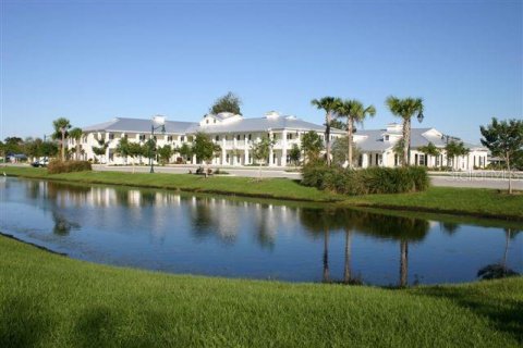 Propiedad comercial en venta en Sarasota, Florida, 234.11 m2 № 2349929 - foto 2