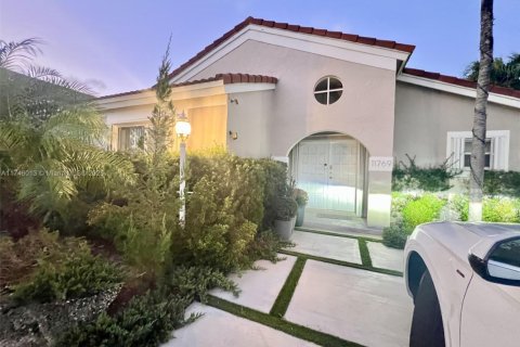 Villa ou maison à vendre à Miami, Floride: 2 chambres, 107.21 m2 № 1985453 - photo 8